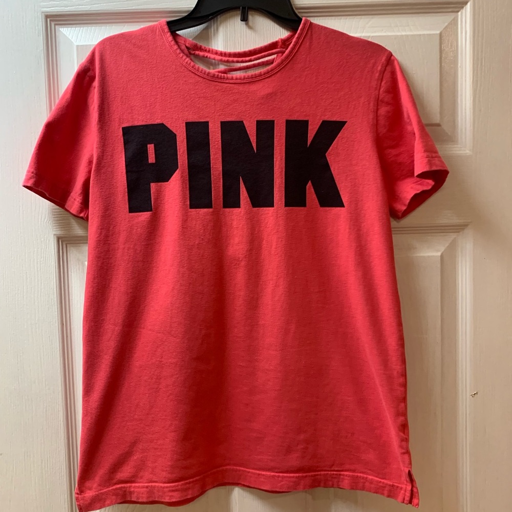 Pink T-shirt with cute string detail in back